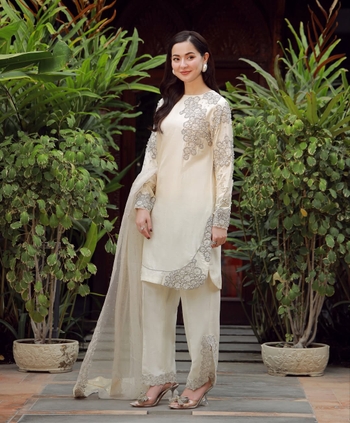 Hania Aamir