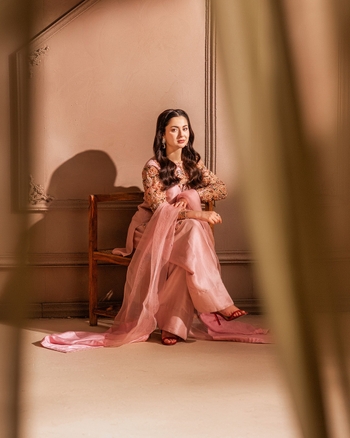 Hania Aamir