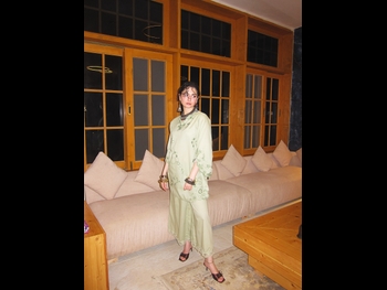  alt="Hania Aamir"
