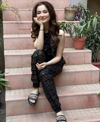 Hania Aamir