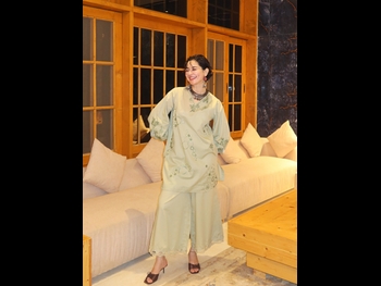  alt="Hania Aamir"