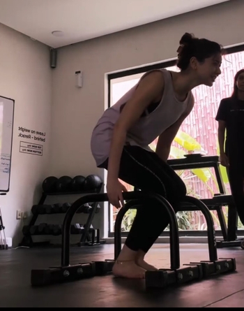Hania Aamir