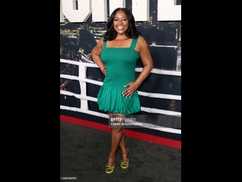  alt="Sherri Shepherd"
