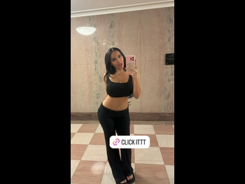 alt="Stella Hudgens"
