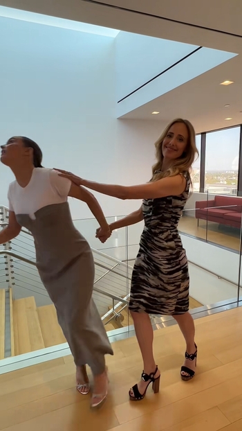 Kim Raver
