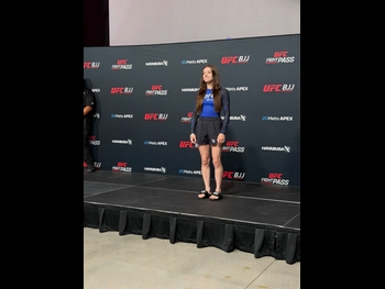  alt="Danielle Kelly"