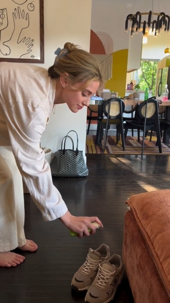 Lili Reinhart