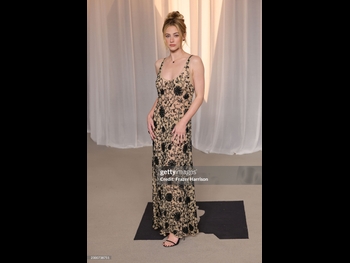  alt="Lili Reinhart"