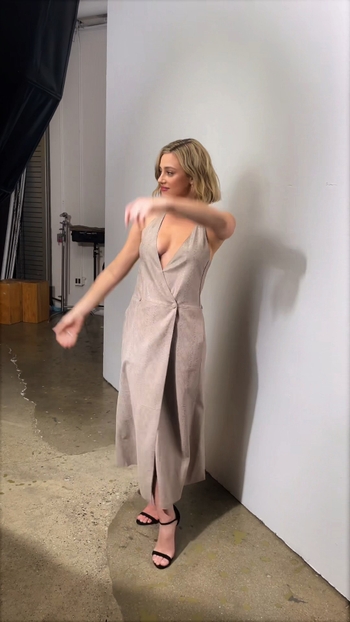 Lili Reinhart