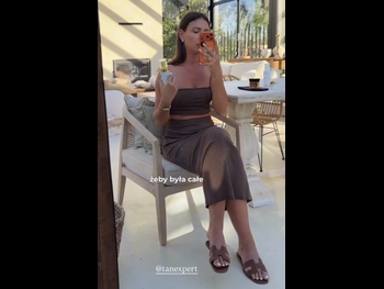  alt="Klaudia Halejcio"
