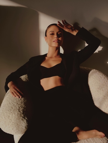 Nathalie Kelley