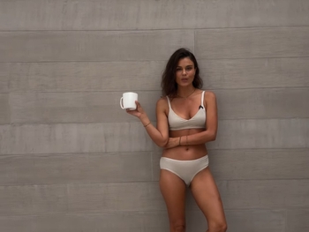 Nathalie Kelley