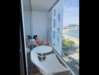  alt="Camila Mendes"