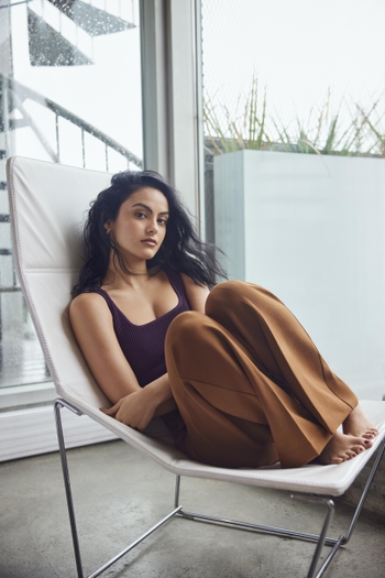 Camila Mendes