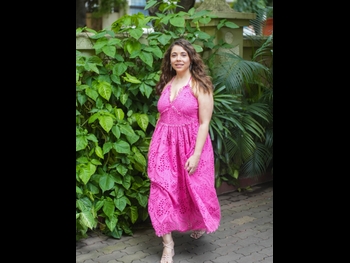  alt="Maanvi Gagroo"