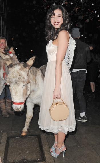 Daisy Lowe