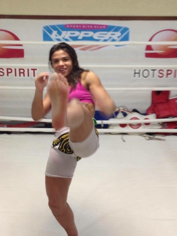 Claudia Gadelha