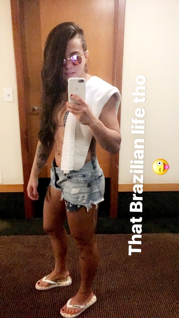 Claudia Gadelha