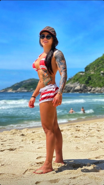 Claudia Gadelha