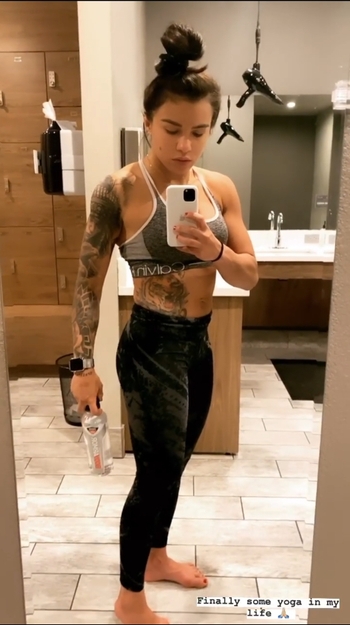 Claudia Gadelha