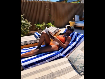 alt="Issa Rae"