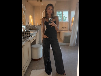  alt="Jessica Alba"