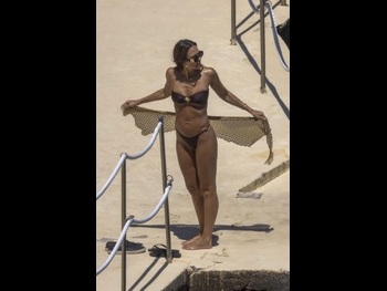 alt="Jessica Alba"