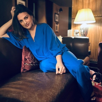 Himanshi Khurana