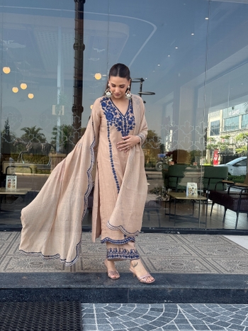 Himanshi Khurana