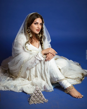 Himanshi Khurana