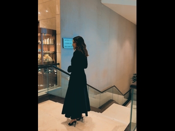  alt="Himanshi Khurana"