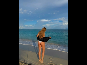  alt="Valentina Gallego"
