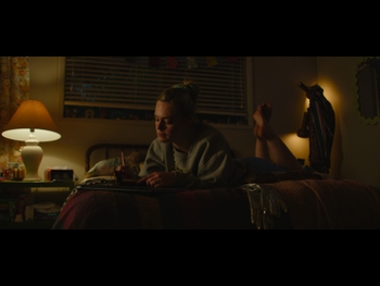  alt="Elle Fanning"