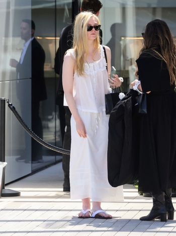 Elle Fanning