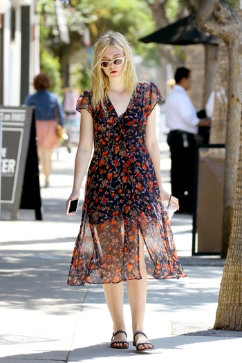 Elle Fanning