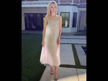  alt="Elle Fanning"
