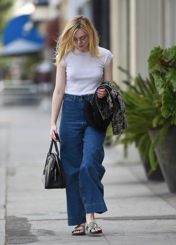 Elle Fanning