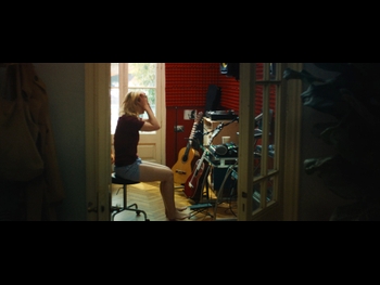  alt="Elle Fanning"