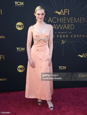 Elle Fanning