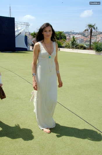 Famke Janssen