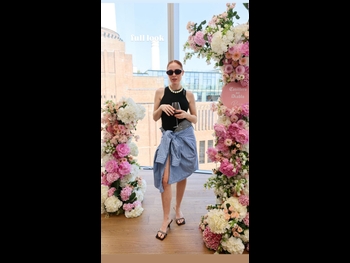  alt="Angela Scanlon"