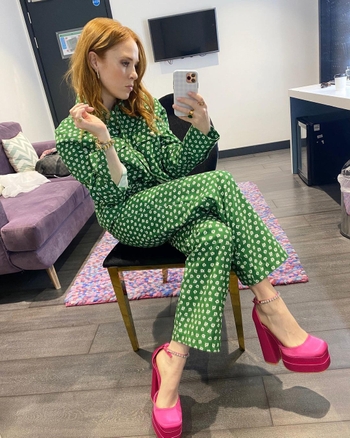 Angela Scanlon