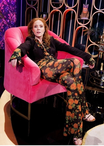 Angela Scanlon