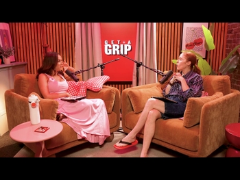  alt="Angela Scanlon"