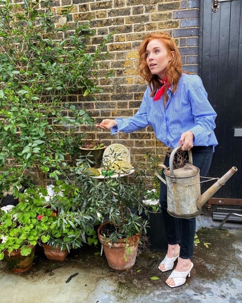 Angela Scanlon