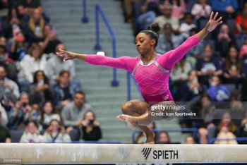 Simone Biles