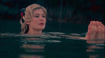 Rosamund Pike