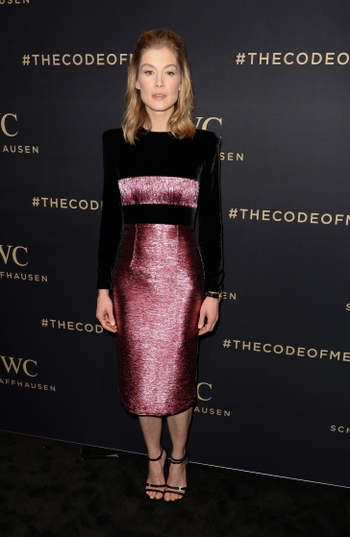 Rosamund Pike