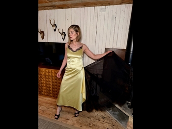  alt="Rosamund Pike"