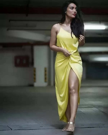 Surbhi Jyoti